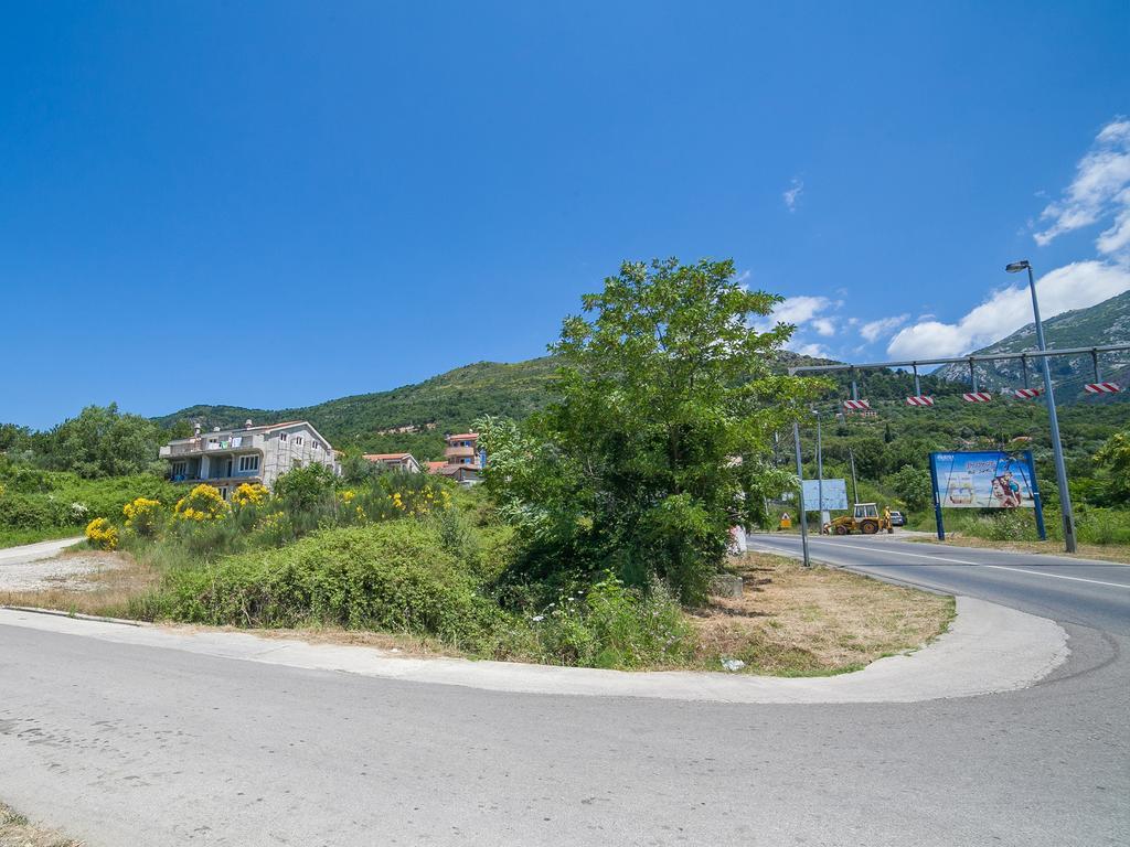Apartments Urban Wild Kotor Buitenkant foto